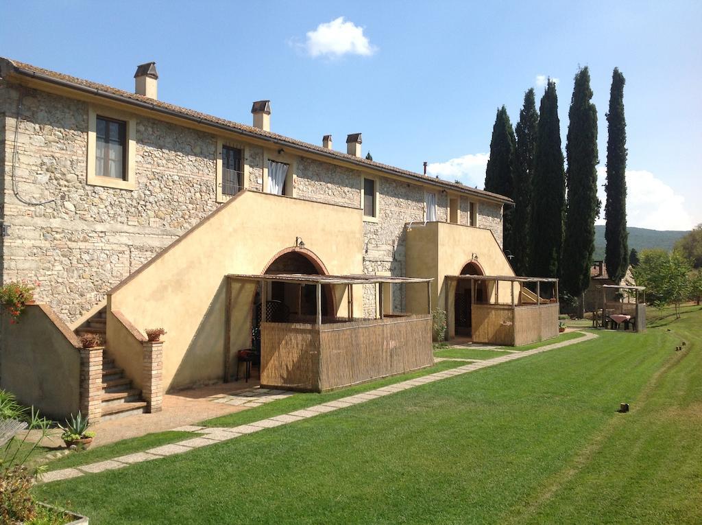 Agriturismo Due Ponti Chianni Quarto foto